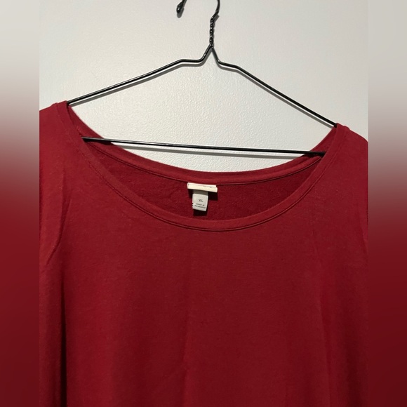 A New Day top. - Picture 4 of 6